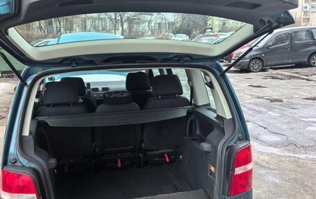 Volkswagen Touran III, 2005 год, 400 000 рублей, 10 фотография