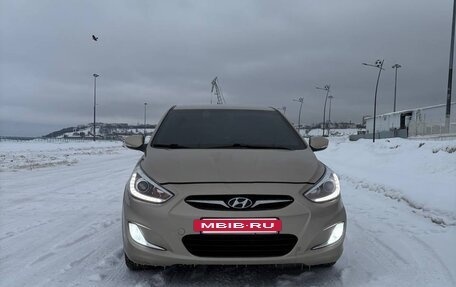 Hyundai Solaris II рестайлинг, 2012 год, 720 000 рублей, 5 фотография