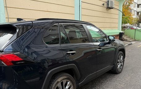 Toyota RAV4, 2020 год, 3 100 000 рублей, 4 фотография