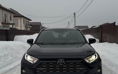 Toyota RAV4, 2020 год, 3 100 000 рублей, 7 фотография