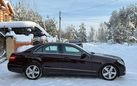 Mercedes-Benz E-Класс, 2013 год, 1 780 000 рублей, 9 фотография