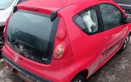 Peugeot 107 I рестайлинг, 2010 год, 450 000 рублей, 7 фотография