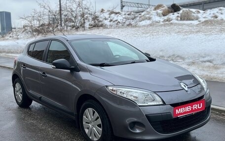 Renault Megane III, 2010 год, 675 000 рублей, 11 фотография