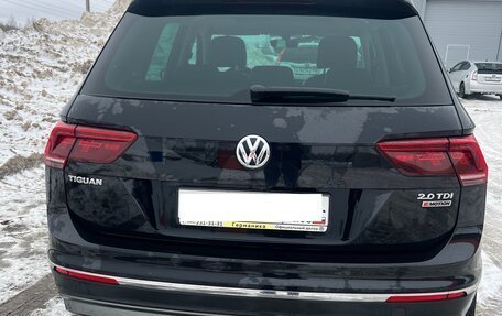 Volkswagen Tiguan II, 2017 год, 3 400 000 рублей, 3 фотография