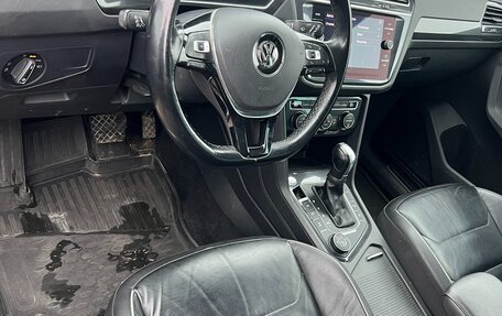 Volkswagen Tiguan II, 2017 год, 3 400 000 рублей, 11 фотография