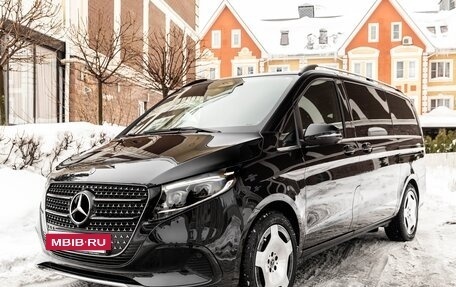 Mercedes-Benz V-Класс, 2024 год, 10 600 000 рублей, 7 фотография