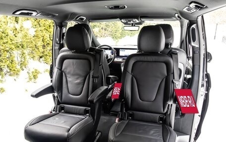 Mercedes-Benz V-Класс, 2024 год, 10 600 000 рублей, 26 фотография