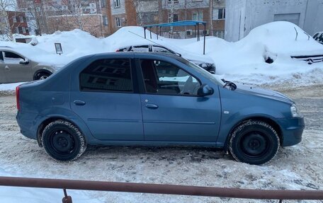 Renault Logan I, 2011 год, 550 000 рублей, 2 фотография