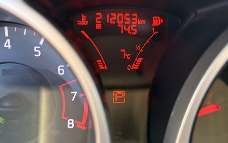 Nissan Juke II, 2013 год, 1 108 000 рублей, 9 фотография