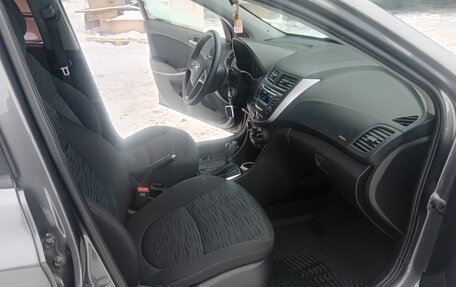 Hyundai Solaris II рестайлинг, 2014 год, 1 190 000 рублей, 13 фотография