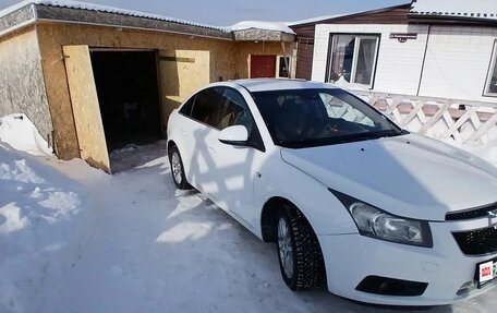 Chevrolet Cruze II, 2010 год, 850 000 рублей, 5 фотография