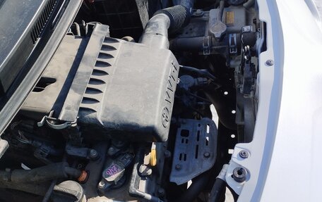 Toyota Vitz, 2010 год, 670 000 рублей, 15 фотография