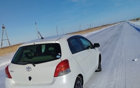 Toyota Vitz, 2010 год, 670 000 рублей, 8 фотография