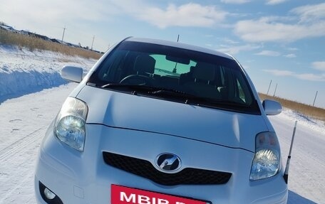 Toyota Vitz, 2010 год, 670 000 рублей, 6 фотография