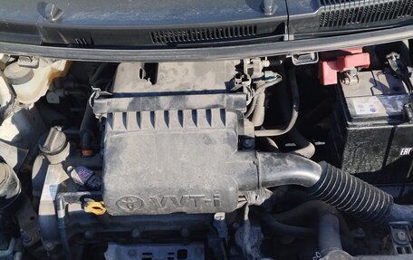 Toyota Vitz, 2010 год, 670 000 рублей, 16 фотография