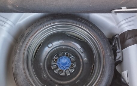 Toyota Vitz, 2010 год, 670 000 рублей, 19 фотография