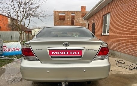 Toyota Camry V40, 2005 год, 700 000 рублей, 4 фотография