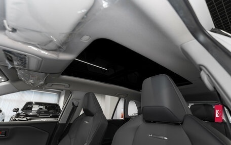 Toyota RAV4, 2025 год, 4 850 000 рублей, 10 фотография