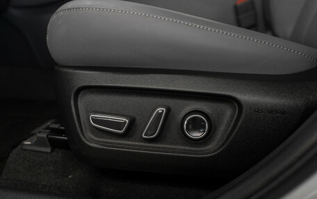 Toyota RAV4, 2025 год, 4 850 000 рублей, 20 фотография