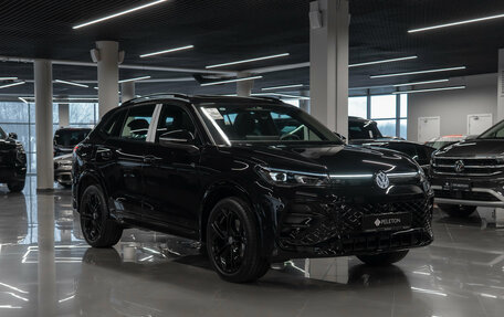 Volkswagen Tiguan, 2025 год, 4 990 000 рублей, 2 фотография