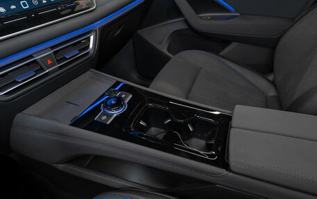 Volkswagen Tiguan, 2025 год, 4 990 000 рублей, 16 фотография