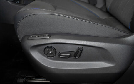 Volkswagen Tiguan, 2025 год, 4 990 000 рублей, 25 фотография