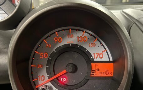 Peugeot 107 I рестайлинг, 2011 год, 275 000 рублей, 11 фотография