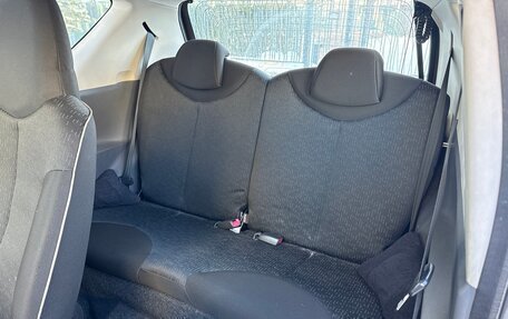 Peugeot 107 I рестайлинг, 2011 год, 275 000 рублей, 10 фотография