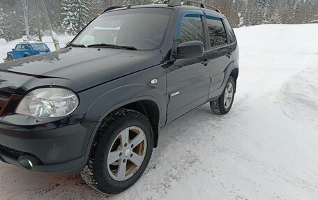 Chevrolet Niva I рестайлинг, 2013 год, 490 000 рублей, 3 фотография