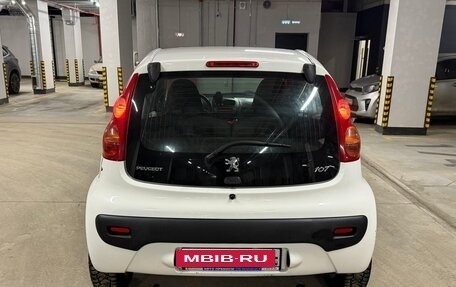 Peugeot 107 I рестайлинг, 2011 год, 275 000 рублей, 3 фотография