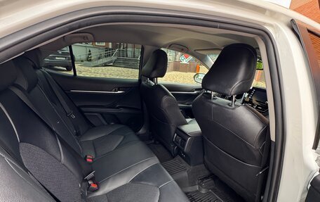 Toyota Camry, 2021 год, 3 500 000 рублей, 8 фотография