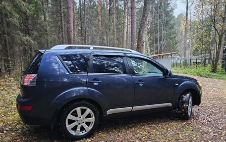 Mitsubishi Outlander III рестайлинг 3, 2008 год, 889 000 рублей, 7 фотография