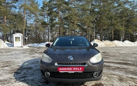 Renault Fluence I, 2012 год, 700 000 рублей, 2 фотография