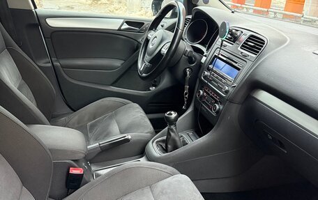 Volkswagen Golf VI, 2009 год, 750 000 рублей, 10 фотография