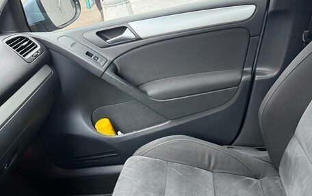 Volkswagen Golf VI, 2009 год, 750 000 рублей, 11 фотография