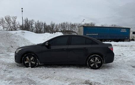 Chevrolet Cruze II, 2014 год, 680 000 рублей, 3 фотография
