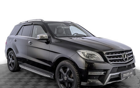 Mercedes-Benz M-Класс, 2013 год, 2 350 000 рублей, 3 фотография