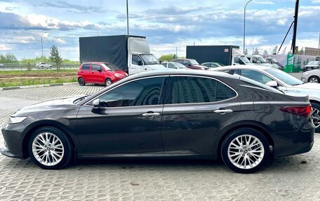 Toyota Camry, 2018 год, 2 670 000 рублей, 3 фотография