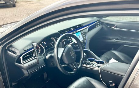 Toyota Camry, 2018 год, 2 670 000 рублей, 11 фотография