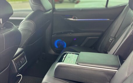 Toyota Camry, 2018 год, 2 670 000 рублей, 9 фотография