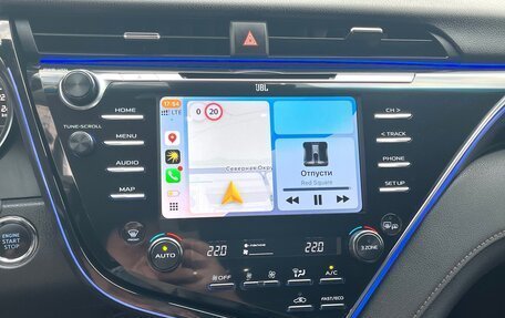 Toyota Camry, 2018 год, 2 670 000 рублей, 13 фотография
