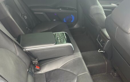 Toyota Camry, 2018 год, 2 670 000 рублей, 8 фотография