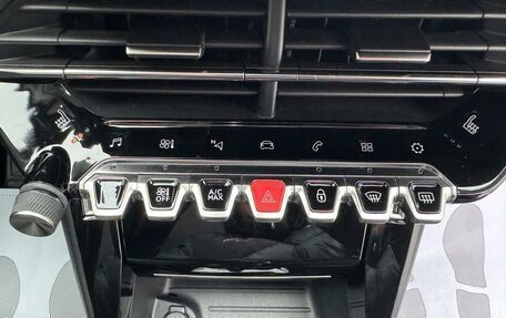 Peugeot 2008 II, 2021 год, 2 150 000 рублей, 18 фотография