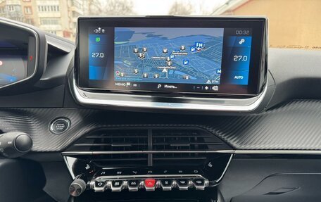 Peugeot 2008 II, 2021 год, 2 150 000 рублей, 21 фотография