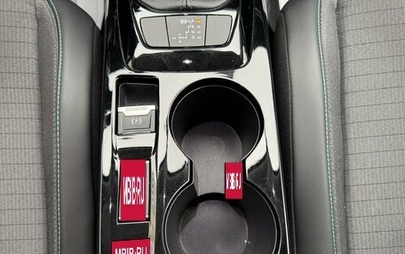 Peugeot 2008 II, 2021 год, 2 150 000 рублей, 28 фотография