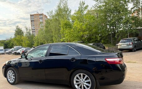 Toyota Camry, 2008 год, 970 000 рублей, 4 фотография