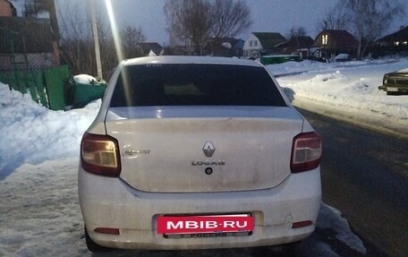Renault Logan II, 2017 год, 380 000 рублей, 5 фотография