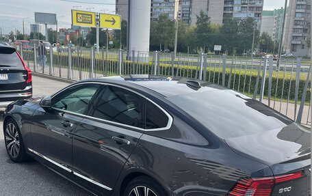 Volvo S90 II рестайлинг, 2021 год, 4 700 000 рублей, 4 фотография