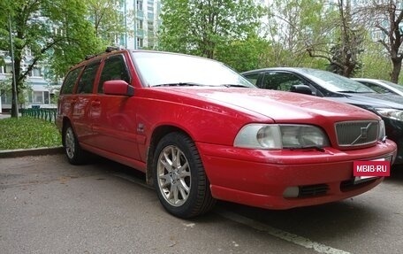 Volvo V70 III рестайлинг, 1999 год, 550 000 рублей, 2 фотография