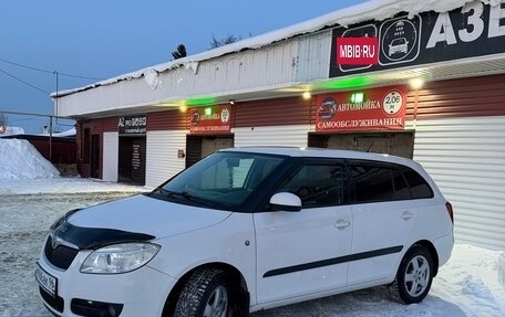 Skoda Fabia II, 2008 год, 550 000 рублей, 3 фотография